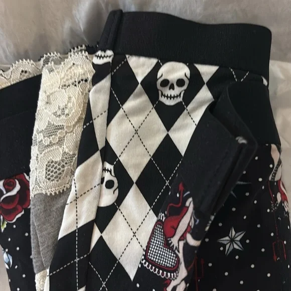 Torrid panties bundle NWT - Picture 2 of 3